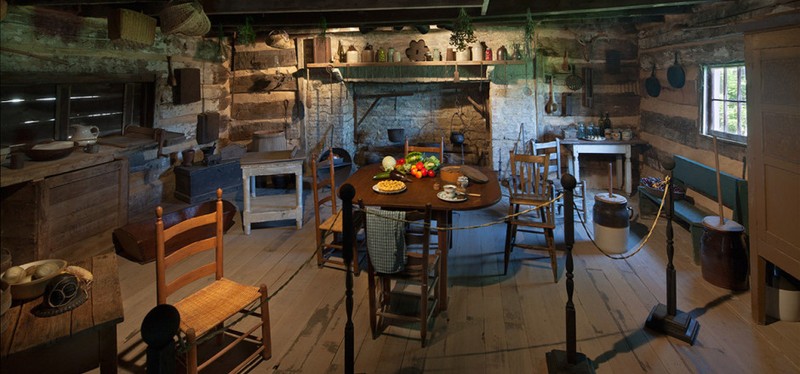 Interior period setting of Wynnewood.