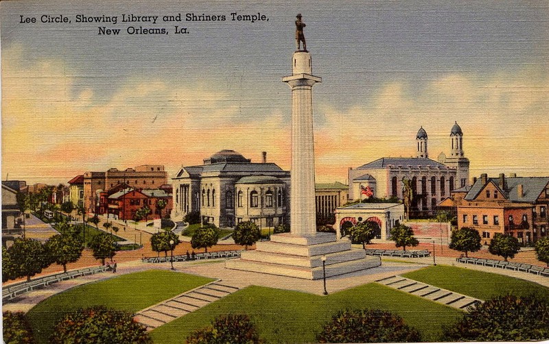 This postcard from the early 1900s shows Lee Circle a few decades after the statue of the Confederate leader was dedicated.