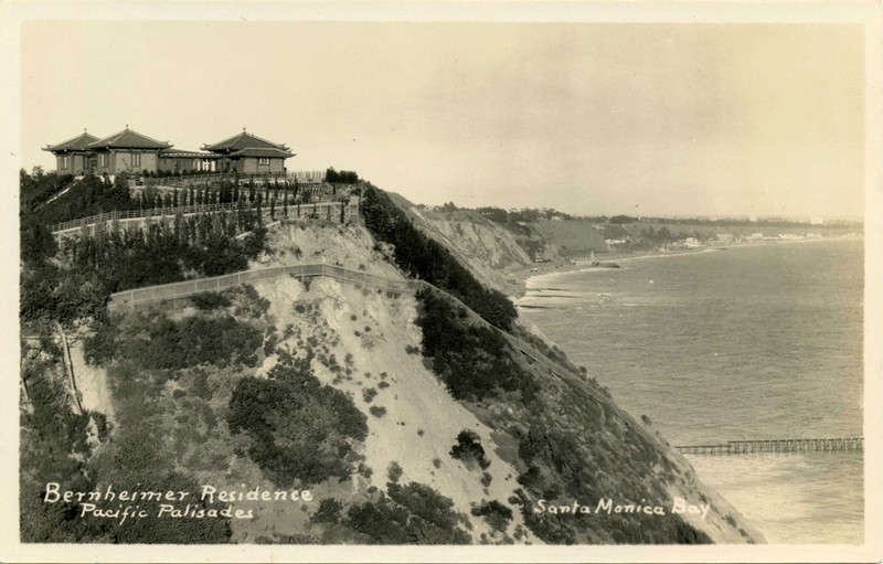 View overlooking the Santa Monica Bay (www.image-archeology.com)