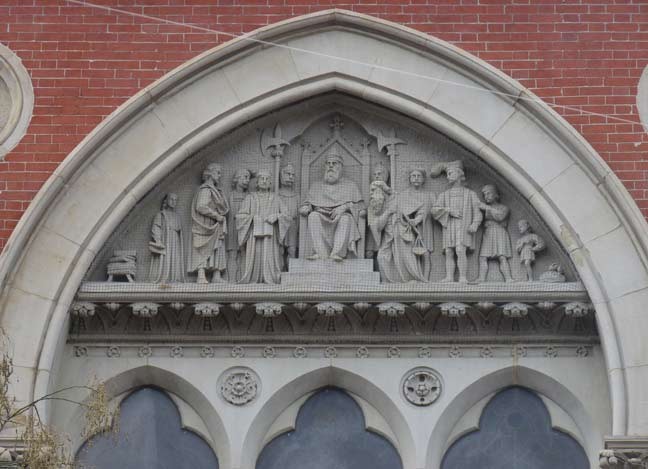 Jefferson Market pediment, depicting a scene from Shakespeare's The Merchant of Venice