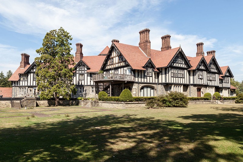 High Gate mansion