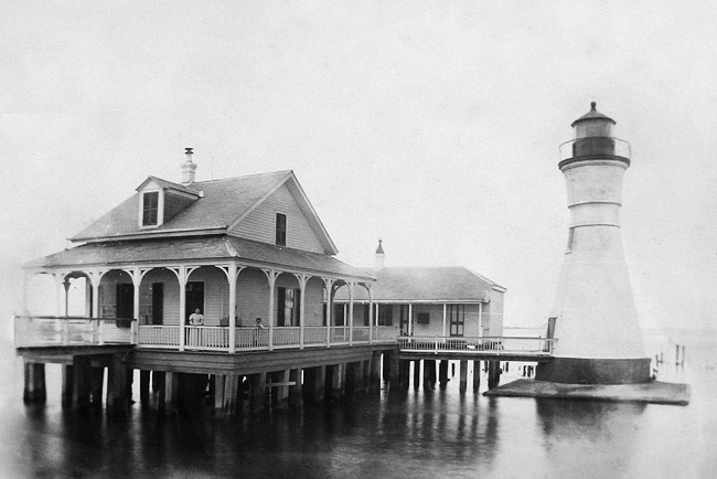 Port Pontchartrain Lighthouse