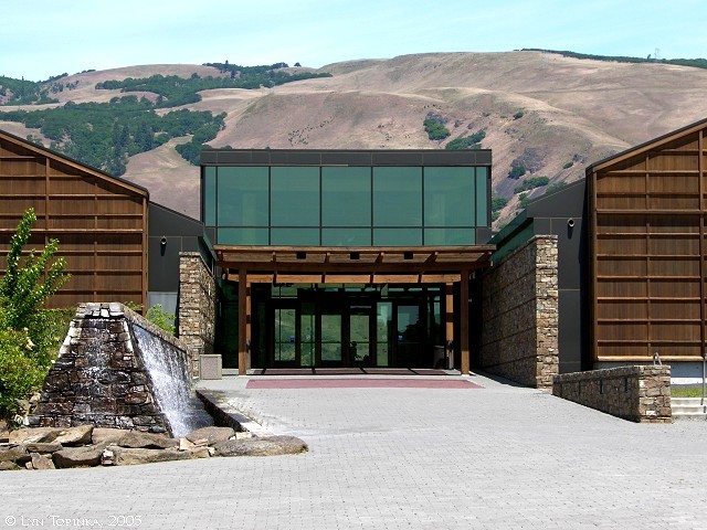 The Columbia Gorge Discovery Center & Museum
