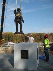 Placing the monument on it's base