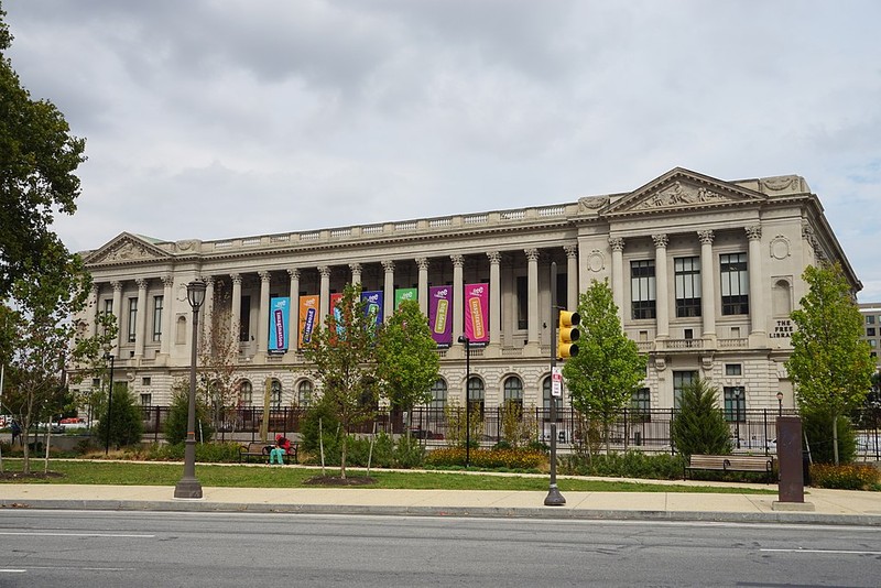 Parkway Central Library by Michael Barera on Wikimedia Commons (CC BY-SA 4.0)