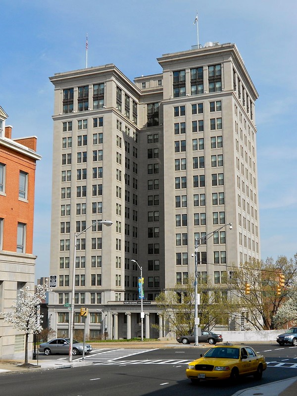 Claude Friz designed this office building for Standard Oil. 