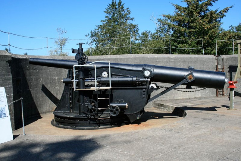 Closeup of one of the gun batteries