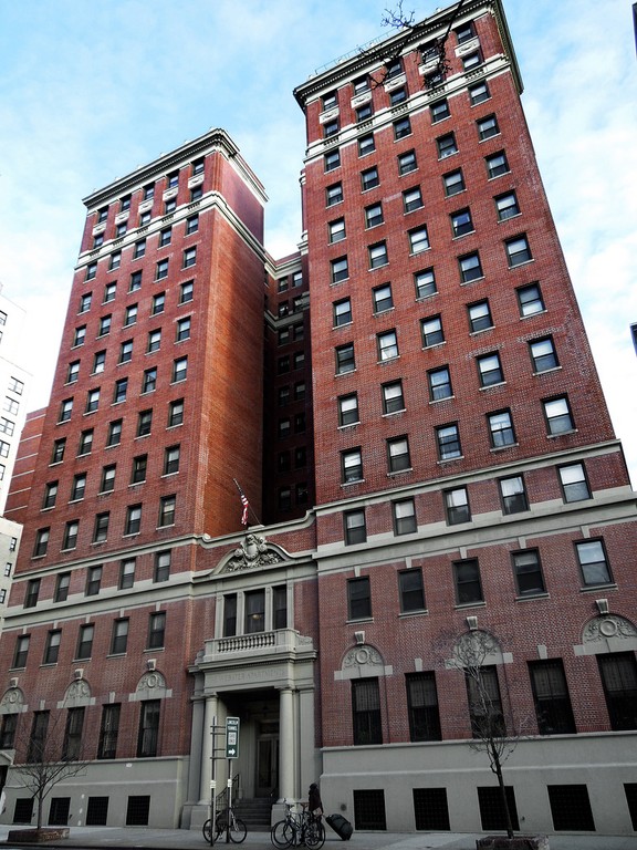 The apartment building today 