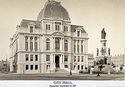 This photo of Providence's City Hall was taken in the late 19th century.
