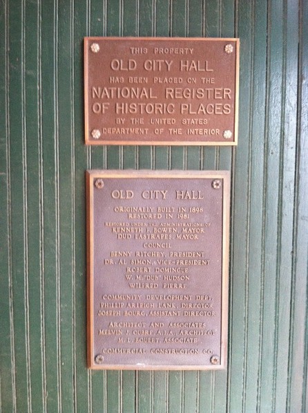 Historical markers placed on the building.