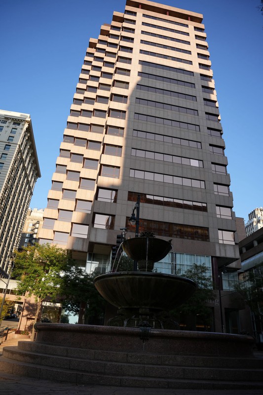 Sky, Building, Skyscraper, Tower block