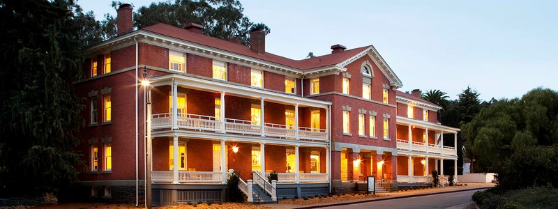 Inn at the Presidio, the former U.S. Army Bachelor Officer's Quarters known as Perishing Hall, building 42 (image from Inn at the Presidio)