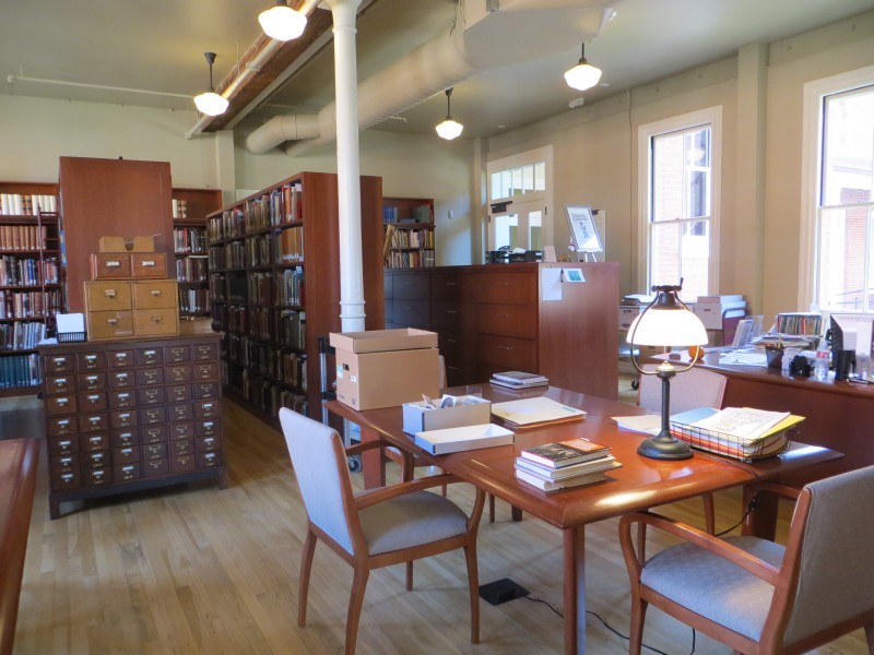 Alice Phelan Sullivan Library (image from the Society of California Pioneers)