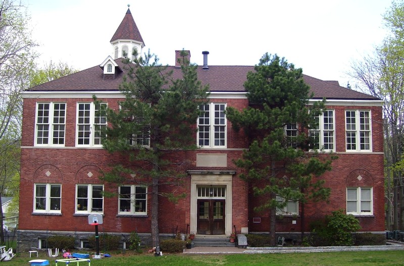 East Irvington School 