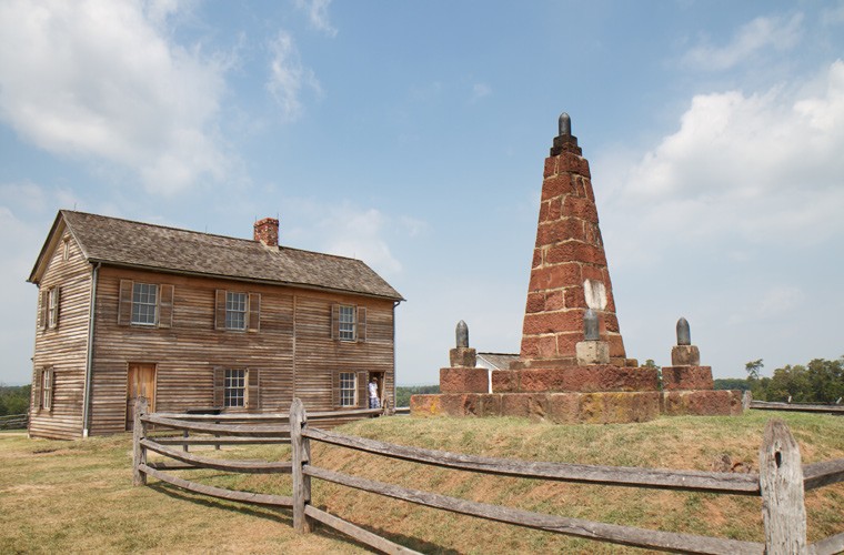 The reconstructed Henry House and Bull Run Monument