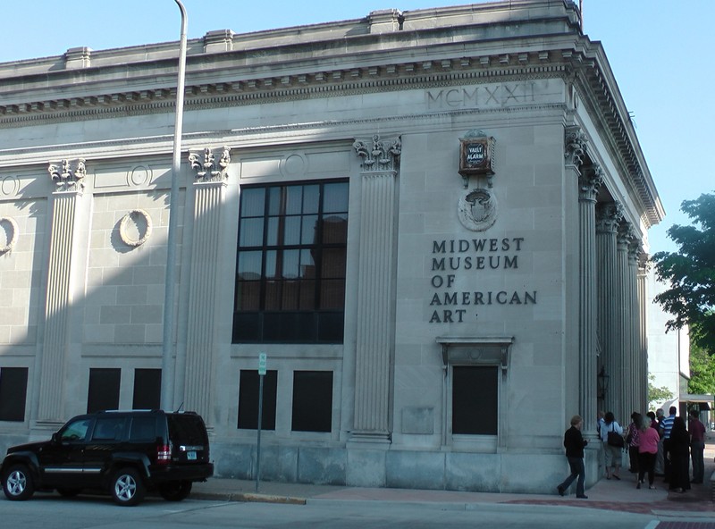Former bank building now home to the Midwestern Museum of American Art.