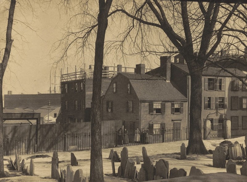 Copp's Hill Burying Ground in the 1890s (image from the Boston Public Library)