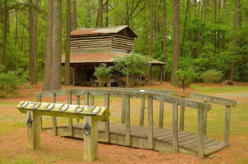 Tobacco barn