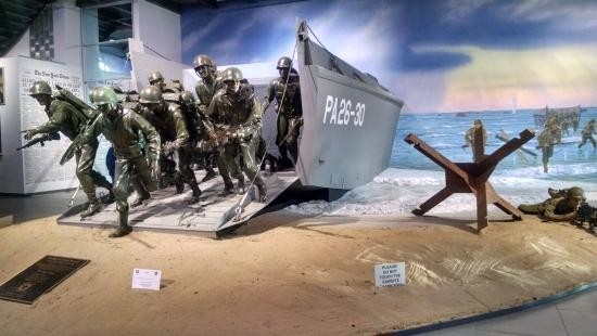 Exhibit depicting soldiers landing on Normandy