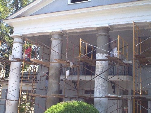 Restoration work in 2000, after the house was purchased by the West Virginia Humanities Council. Photo: WVHumanities.org.