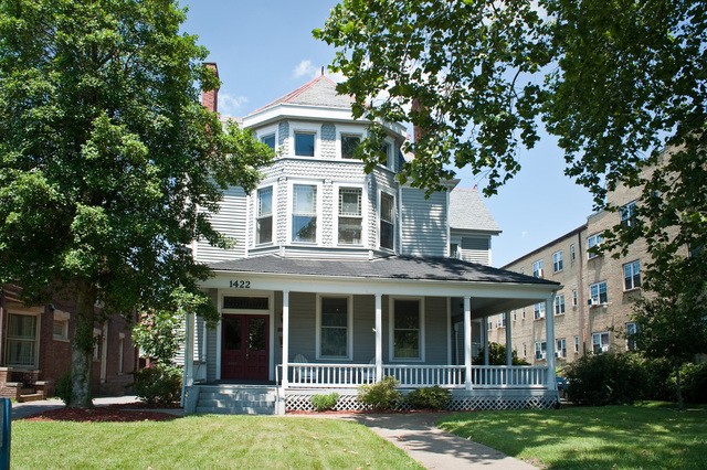 M.T. Davis, president of the Kanawha Mine Car Company, lived in the house from 1896-1922. It is currently located in Charleston's East End Historic District.