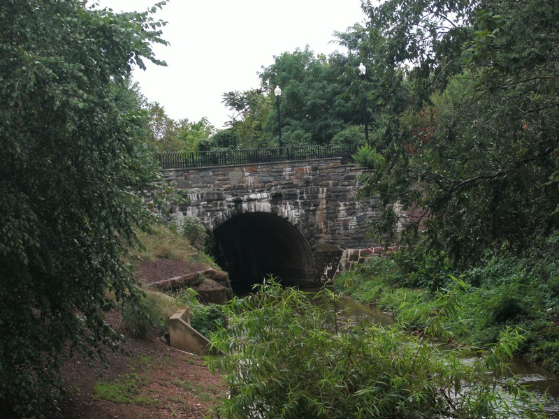 Orange and Alexandria Railroad Hooff's Run Bridge. Source: https://commons.wikimedia.org/w/index.php?curid=12350646