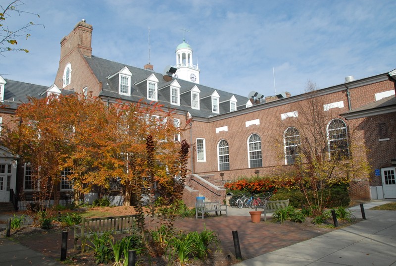 Back entrance to Holloway Hall, 2009