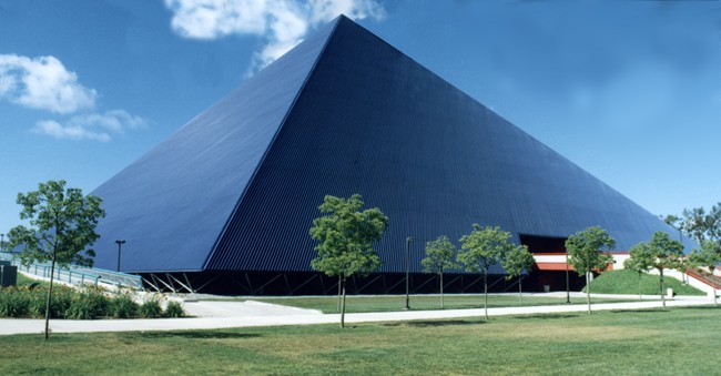 Walter Pyramid