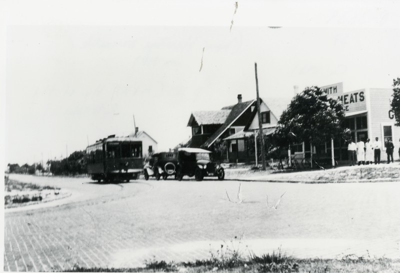 View of 6th Avenue South and H.C. Smith Store, St. Petersburg, Florida, 1921. 