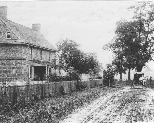 A Picture of the home before Route 1 was expanded and moved to the other side of the house