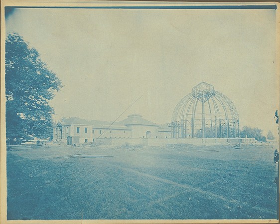 Construction of the conservatory in 1902