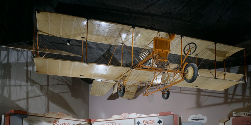 A Curtiss DIII Pusher biplane at the Smithsonian museum.  Very similar to the plane used by Ely for his experimental flight.