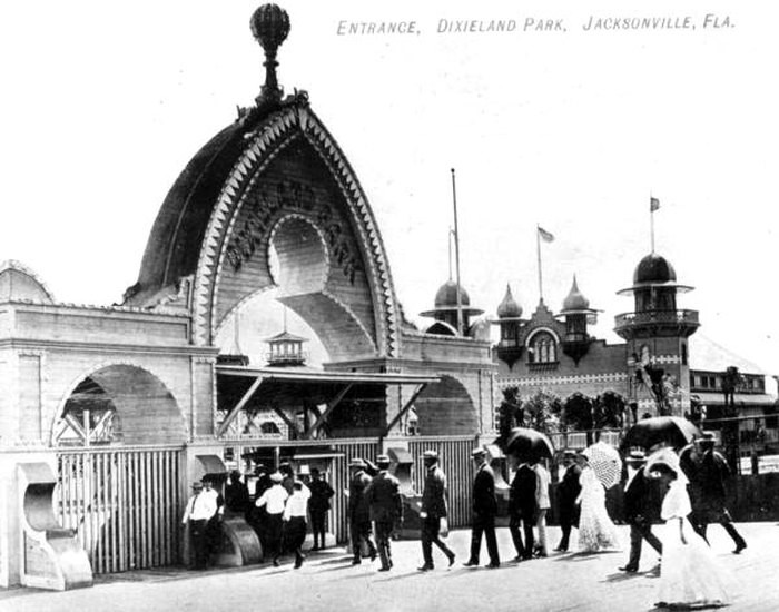 Entrance to the Dixieland Amusement Park, 1907-1916