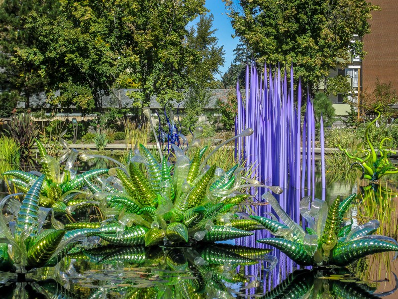 Glass sculptures by Dale Chihuly (image from North Country Reflections)