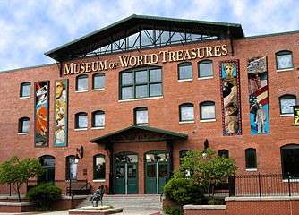 The Museum of World Treasures was founded in 2001 and moved to this location in 2003.