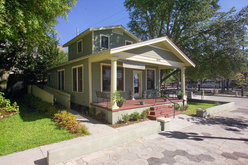 This home near the former bakery serves as the museum's store. The casita is located behind this structure