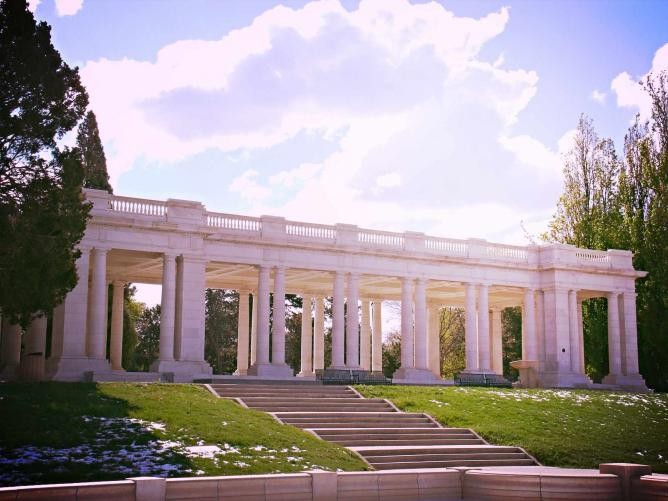 Cheesman Park pavilion (image from Culture Trip)