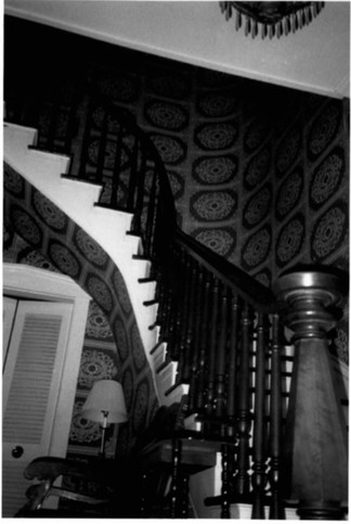Original interior staircase in Gertrude and Nelson Burch House in 2002 (Beetem)