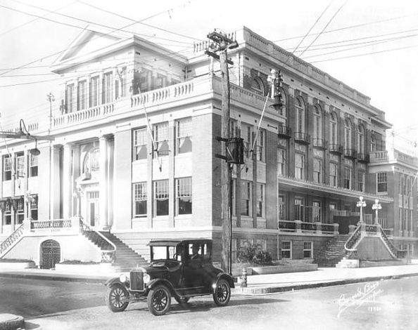 Cuban Club in 1925