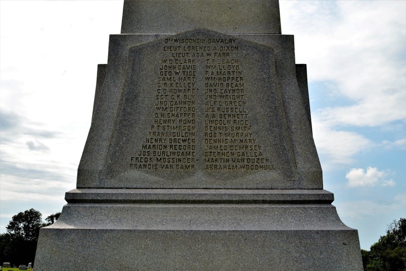 Cloud, Sky, Font, Monument