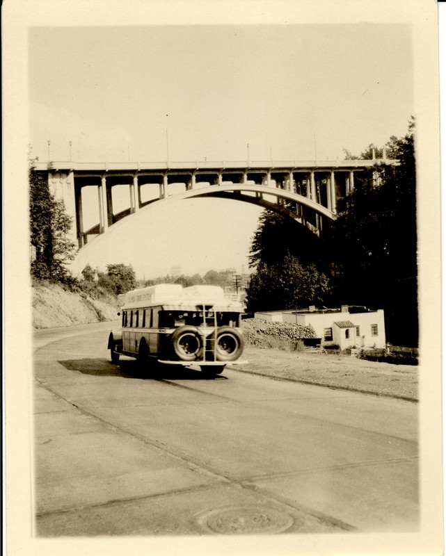 The Vista Avenue Viaduct, 1930 (vintageportland.wordpress.com)