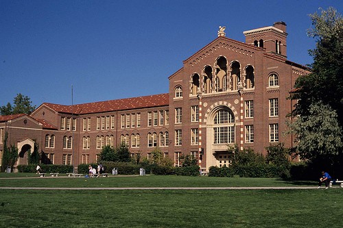 South High School, 1700 E. Lousiana Avenue, Denver. Photo by Joe Wolf. Licensed under Creative Commons. https://creativecommons.org/licenses/by-nd/2.0/legalcode
