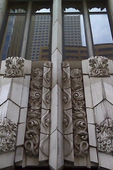 Detail of the ornate Art Deco terra cotta facade of the Paramount Theatre. Photo by Dave & Margie Hill/Kleerup. Licensed under Creative Commons.