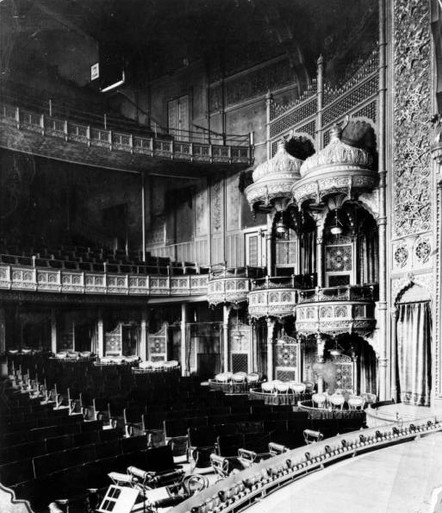 The Broadway Theater in the Hotel Metropole, demolished in 1984. Central Presbyterian's congregation held services here while the church was being built. Image from CinemaTreasures.org.