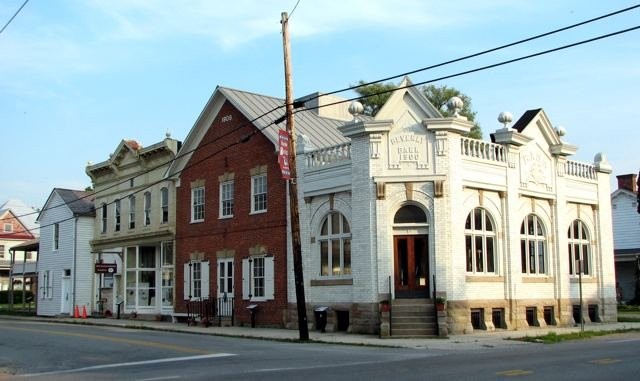 Exterior photo of the Beverly Heritage Center, which combines the Beverly Bank building with three other buildings on Court Street. Courtesy of Historic Beverly Preservation, Inc.