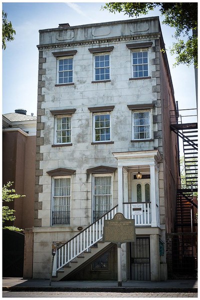 The front of the Flannery O'Connor Childhood Home