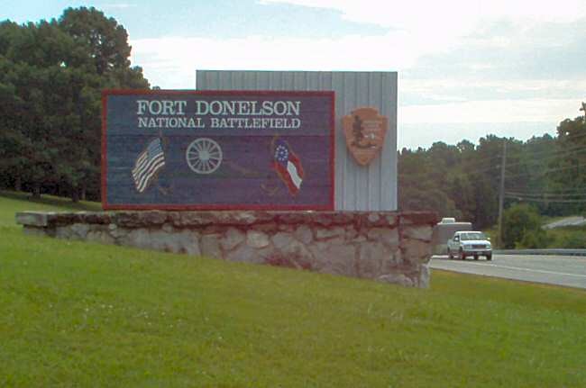 Welcome sign for Fort Donelson National Battlefield 