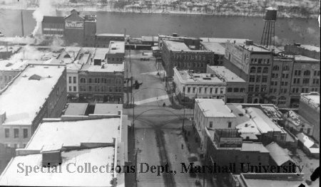 Gwinn Bros. mill, shown at the top left, in 1915