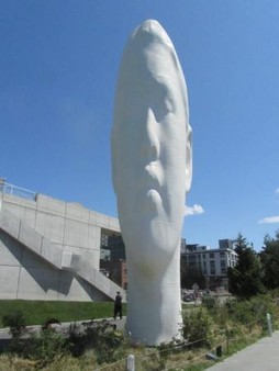 Echo, 2011, by Jaume Plensa (image from Trip Advisor)