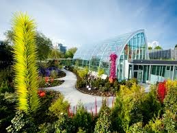 Garden with glasshouse overview (image from Chihuly Garden and Glass)